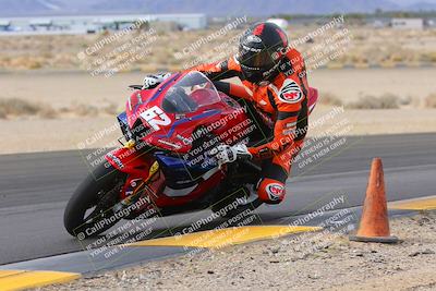 media/Dec-17-2022-SoCal Trackdays (Sat) [[224abd9271]]/Turn 9 Inside (1pm)/